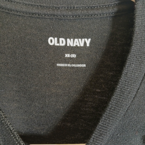 (#362) Baby Yoda Old Navy Star Wars Black T-Shirt Size XS - Picture 3 of 8